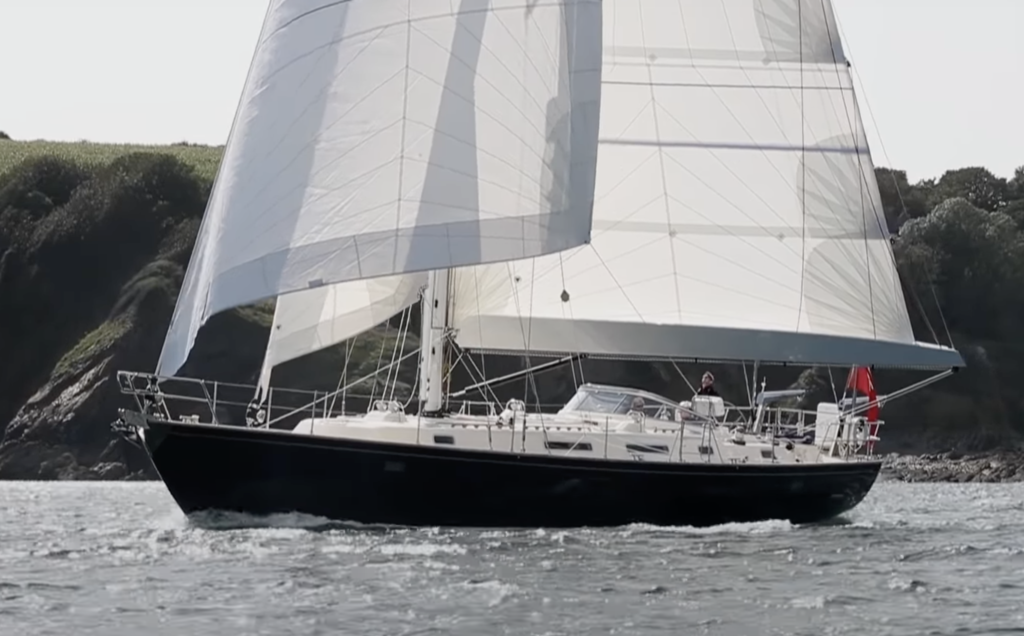 Rustler 57 Is a Classic British Cruiser with a Modern Touch - Blue ...