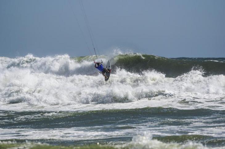 kiteboarding