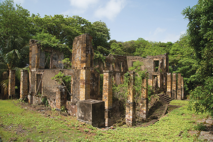 Ruins of nuns quarters in Ile Royal