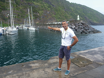 Vela's enthusiastic harbormaster, Jose Dias