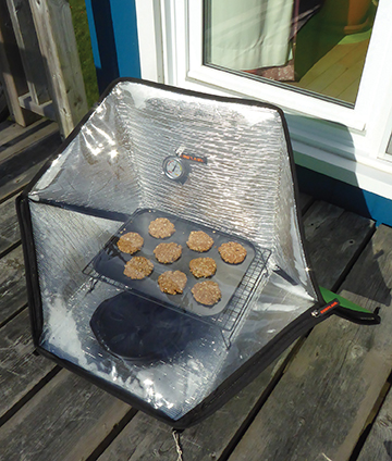 SunFlair Solar Panel Style Cooker 